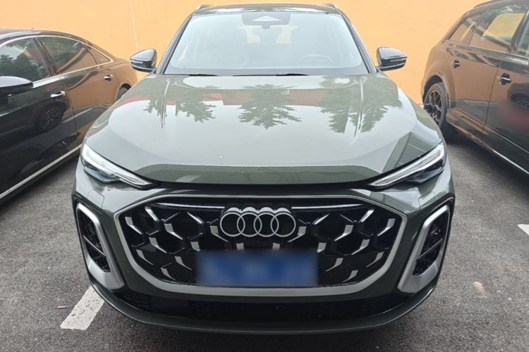 Used Audi Q5L 2026 150kW Smart Hybrid Luxury Edition Front
