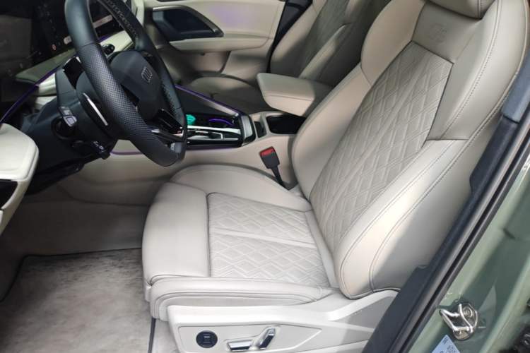 Used Audi Q5L 2026 150kW Smart Hybrid Luxury Edition Left Front Seat