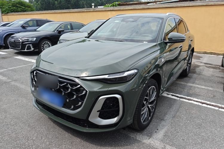 Used Audi Q5L 2026 Model Range: Exclusive Edition for 10 Million Users Guazi used car, China used car export, Used car for sale, Used  cars, Cheapest cars for sale