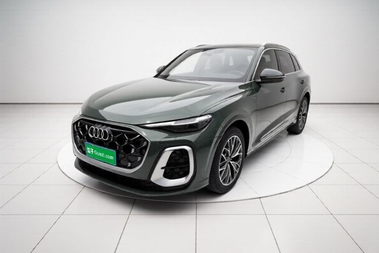 Ojetý Audi Q5L 2026 Model Range: Exclusive Edition for 10 Million Users Guazi used car, China used car export, Used car for sale, Used cars, Cheapest cars for sale