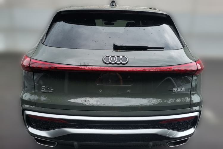 Used Audi Q5L 2026 Model Range: Exclusive Edition for 10 Million Users Rear