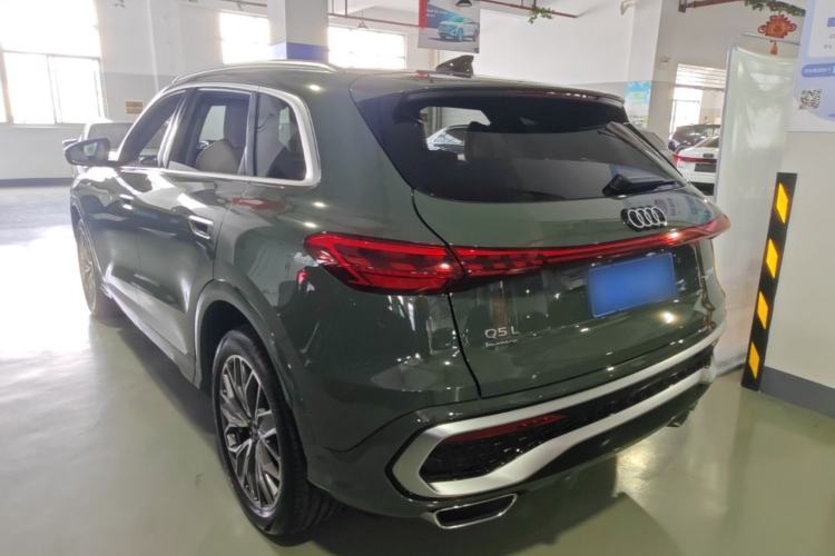 Used Audi Q5L 2026 150kW Smart Hybrid Luxury Edition Rear Left 45 Deg