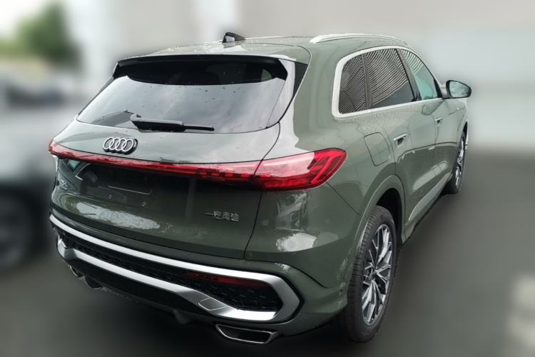 Used Audi Q5L 2026 Model Range: Exclusive Edition for 10 Million Users Rear Right 45 Deg