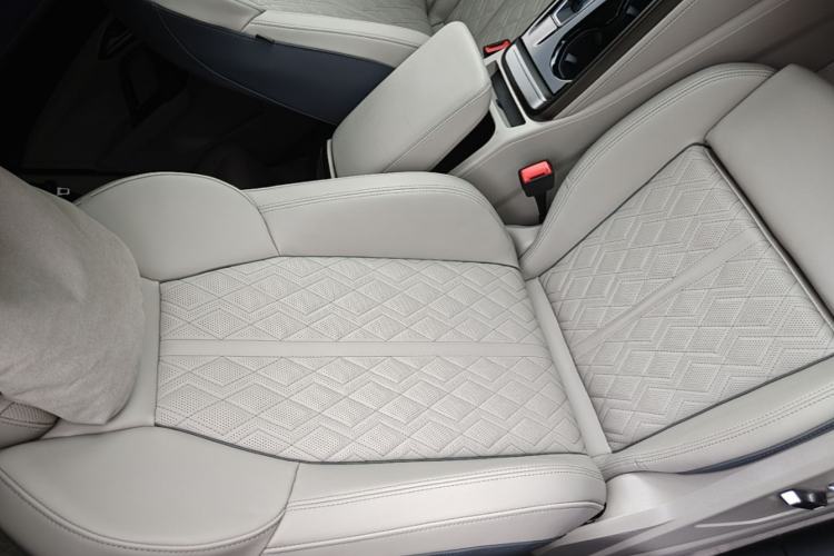 Used Audi Q5L 2026 200kW Smart Hybrid Flagship Edition Right Front Seat