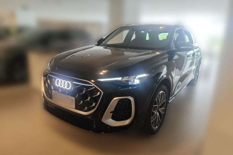 Audi Q5L 2026 150kW Smart Hybrid Luxury Edition