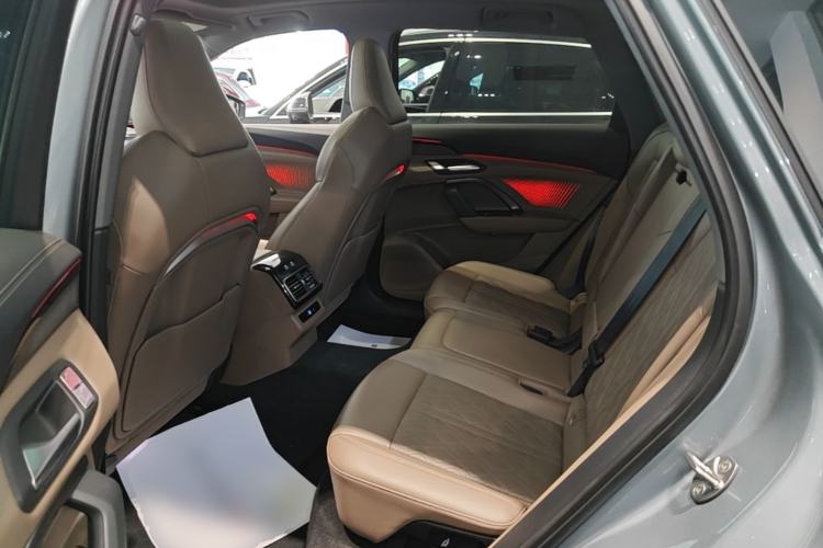 Used Audi Q5L 2026 150kW Smart Hybrid Luxury Edition Left Rear Seat