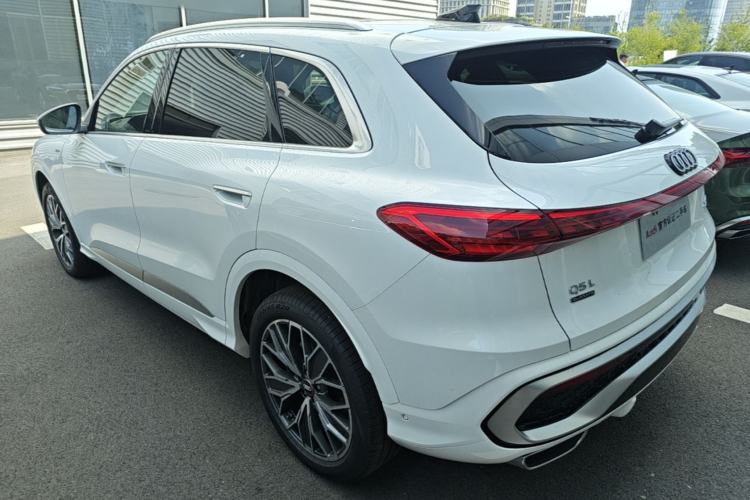 Used Audi Q5L 2026 Model Range: Exclusive Edition for 10 Million Users Exterior 2