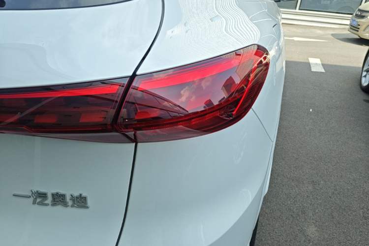 Used Audi Q5L 2026 Model Range: Exclusive Edition for 10 Million Users Exterior 3