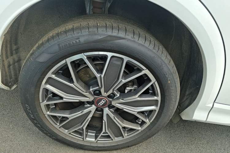 Used Audi Q5L 2026 Model Range: Exclusive Edition for 10 Million Users Exterior 5