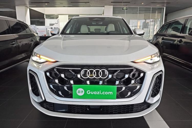 Used Audi Q5L 2026 150kW Smart Hybrid Luxury Edition Front