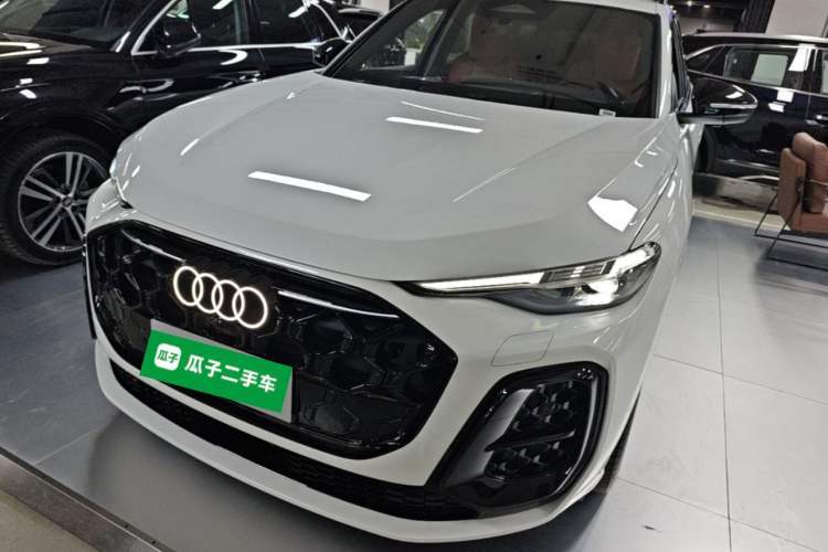 Used Audi Q5L 2026 Model Range: Exclusive Edition for 10 Million Users Guazi used car, China used car export, Used car for sale, Used cars, Cheapest cars for sale
