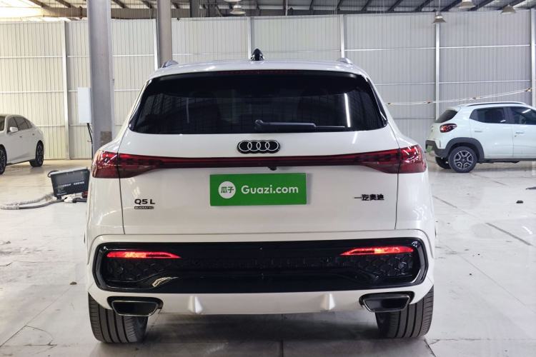 Used Audi Q5L 2026 Model Range: Intelligent Hybrid Premium Edition Rear
