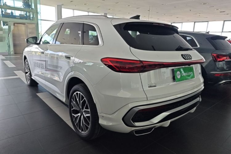 Used Audi Q5L 2026 150kW Smart Hybrid Luxury Edition Rear Left 45 Deg