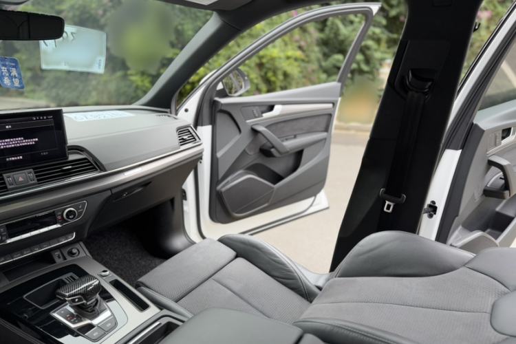 Used Audi Q5L Sportback 2021 40 TFSI Luxury Edition Interior 10
