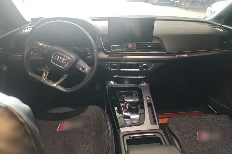 Used Audi Q5L Sportback 2021 45 TFSI Luxury Edition Center Console
