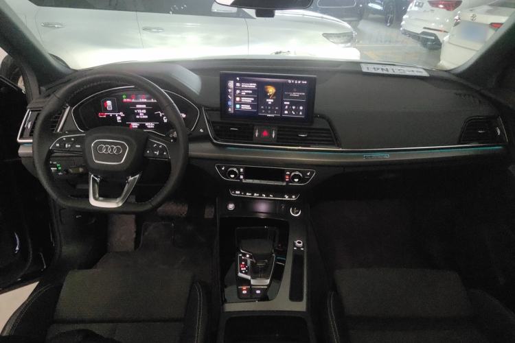 Used Audi Q5L Sportback 2021 40 TFSI Luxury Edition Center Console