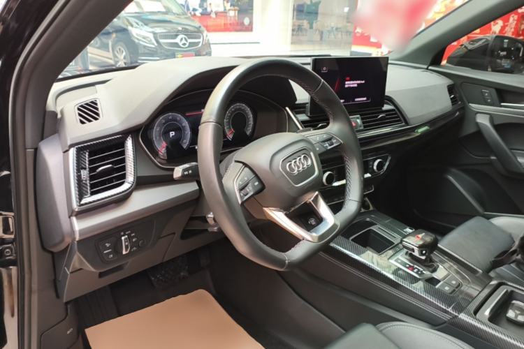 Used Audi Q5L Sportback 2021 40 TFSI Fashion Model Center Console