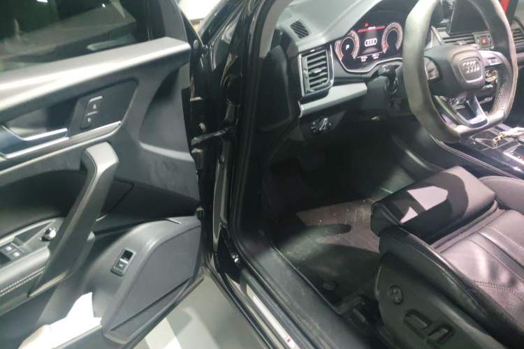 Used Audi Q5L Sportback 2021 40 TFSI Fashion Model Driver Seat