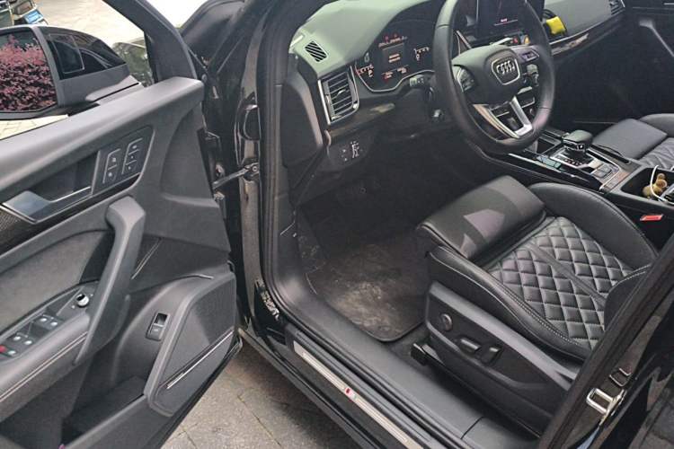 Used Audi Q5L Sportback 2021 45 TFSI Prestige Edition Driver Seat