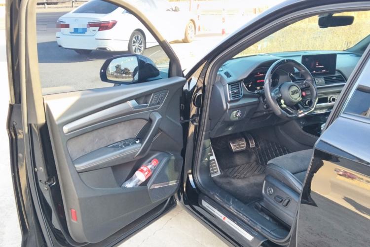 Used Audi Q5L Sportback 2021 45 TFSI Luxury Edition Driver Seat