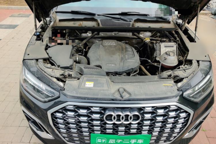Used Audi Q5L Sportback 2021 40 TFSI Luxury Edition Engine Bay