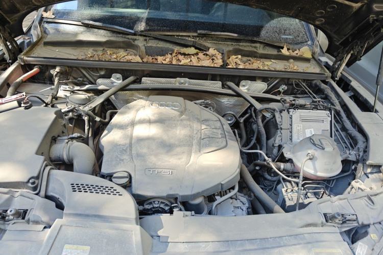 Used Audi Q5L Sportback 2021 40 TFSI Luxury Edition Engine Bay