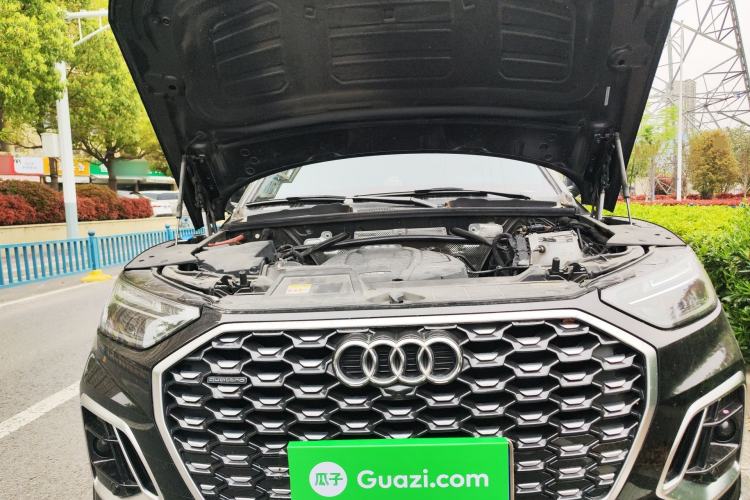 Used Audi Q5L Sportback 2021 40 TFSI Fashion Model Engine Bay