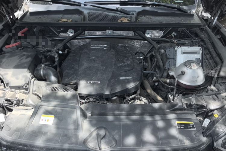 Used Audi Q5L Sportback 2021 40 TFSI Luxury Edition Engine Bay