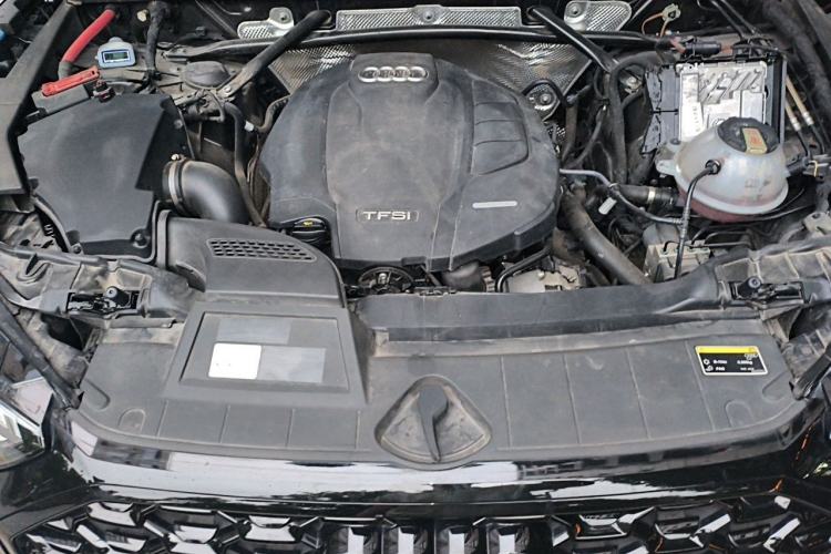Used Audi Q5L Sportback 2021 45 TFSI Prestige Edition Engine Bay