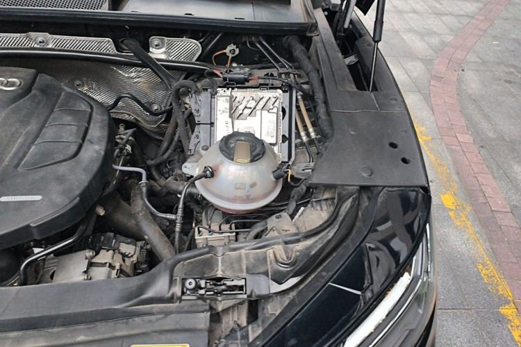 Used Audi Q5L Sportback 2021 45 TFSI Prestige Edition Engine Bay Left
