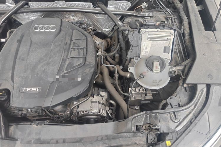 Used Audi Q5L Sportback 2021 40 TFSI Luxury Edition Engine Bay Left