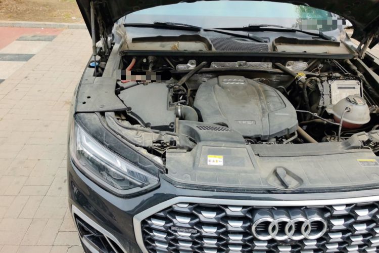 Used Audi Q5L Sportback 2021 40 TFSI Luxury Edition Engine Bay Right
