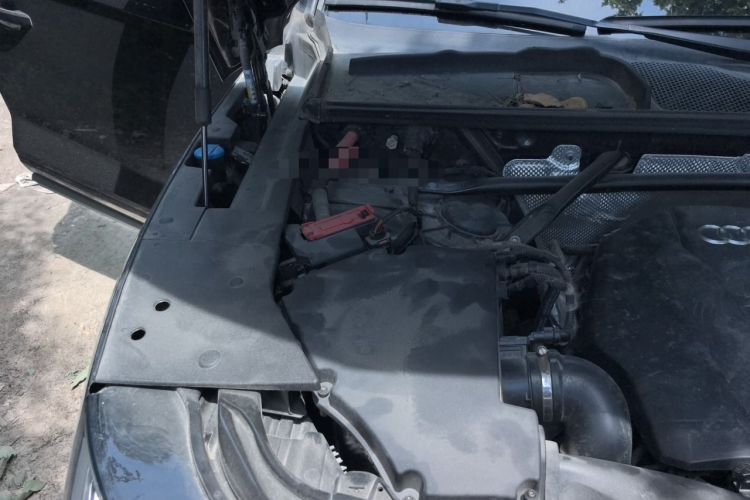 Used Audi Q5L Sportback 2021 40 TFSI Luxury Edition Engine Bay Right