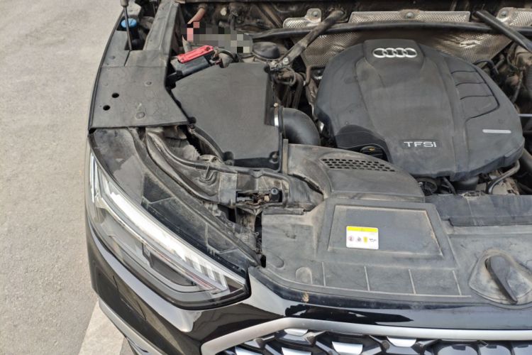 Used Audi Q5L Sportback 2021 45 TFSI Luxury Edition Engine Bay Right