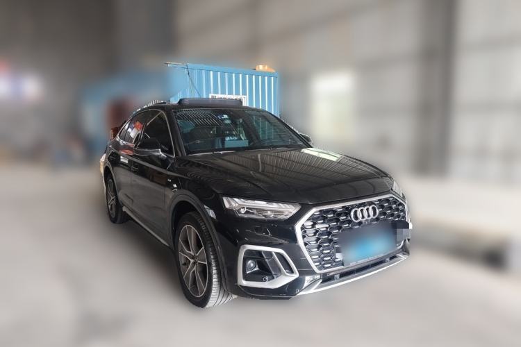 Used Audi Q5L Sportback 2021 45 TFSI Luxury Edition Front Right 45 Deg