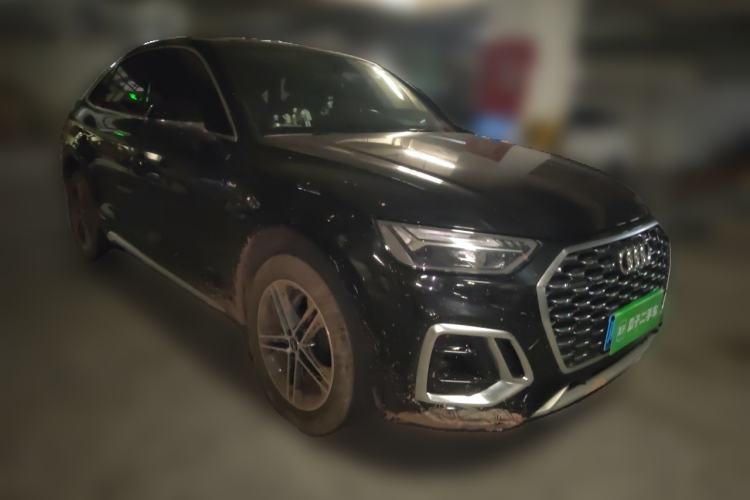 Used Audi Q5L Sportback 2021 40 TFSI Fashion Model Front Right 45 Deg