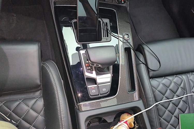 Used Audi Q5L Sportback 2021 45 TFSI Prestige Edition Gear Lever