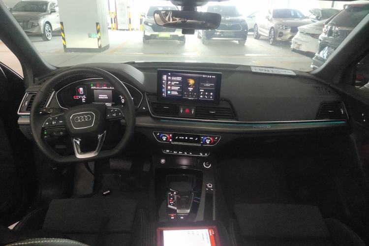 Used Audi Q5L Sportback 2021 40 TFSI Luxury Edition Interior 2