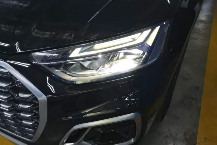 Used Audi Q5L Sportback 2021 40 TFSI Luxury Edition Left Front Headlight