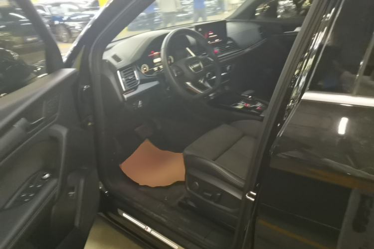 Used Audi Q5L Sportback 2021 40 TFSI Luxury Edition Left Front Seat