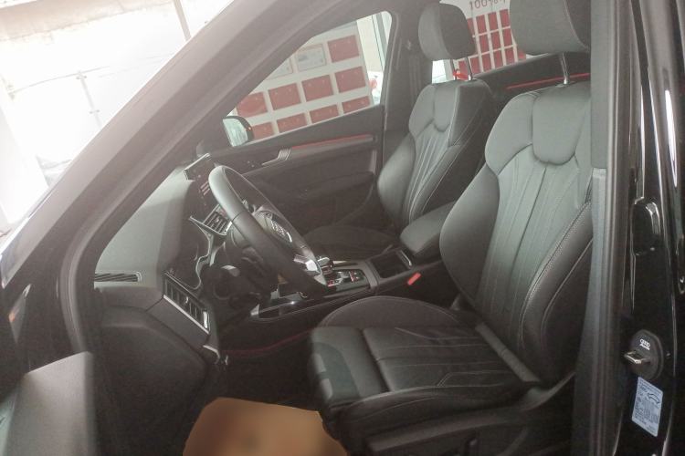 Used Audi Q5L Sportback 2021 40 TFSI Fashion Model Left Front Seat