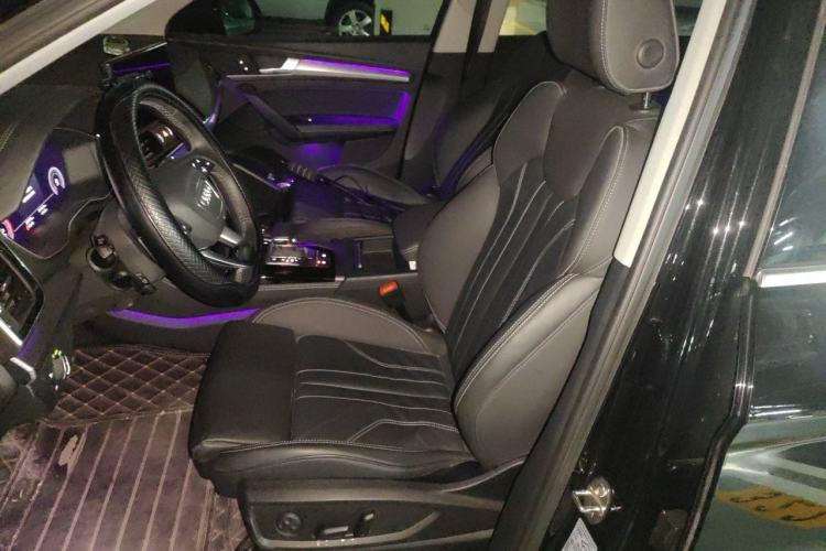 Used Audi Q5L Sportback 2021 40 TFSI Fashion Model Left Front Seat
