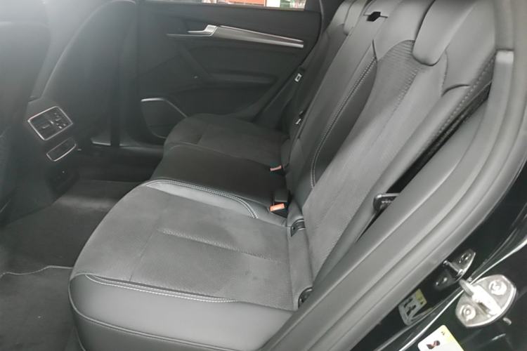 Used Audi Q5L Sportback 2021 40 TFSI Luxury Edition Left Rear Seat