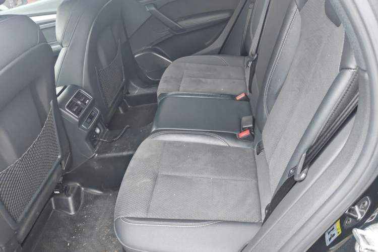 Used Audi Q5L Sportback 2021 40 TFSI Luxury Edition Left Rear Seat