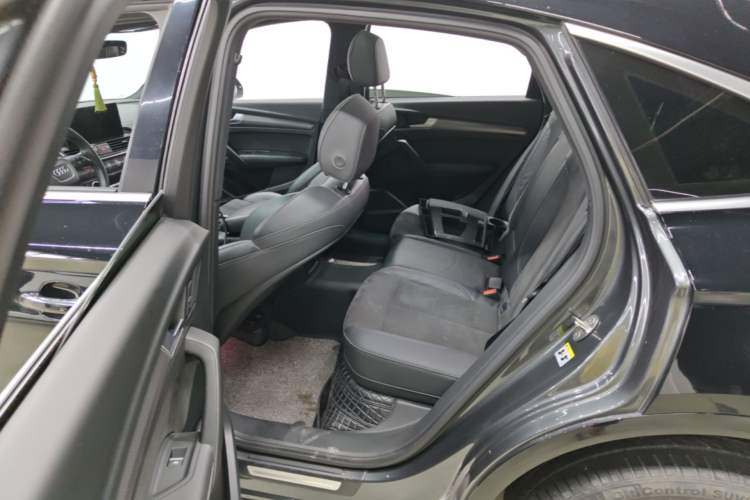 Used Audi Q5L Sportback 2021 45 TFSI Luxury Edition Left Rear Seat