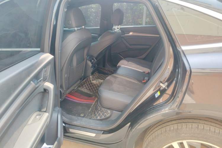 Used Audi Q5L Sportback 2021 45 TFSI Luxury Edition Left Rear Seat