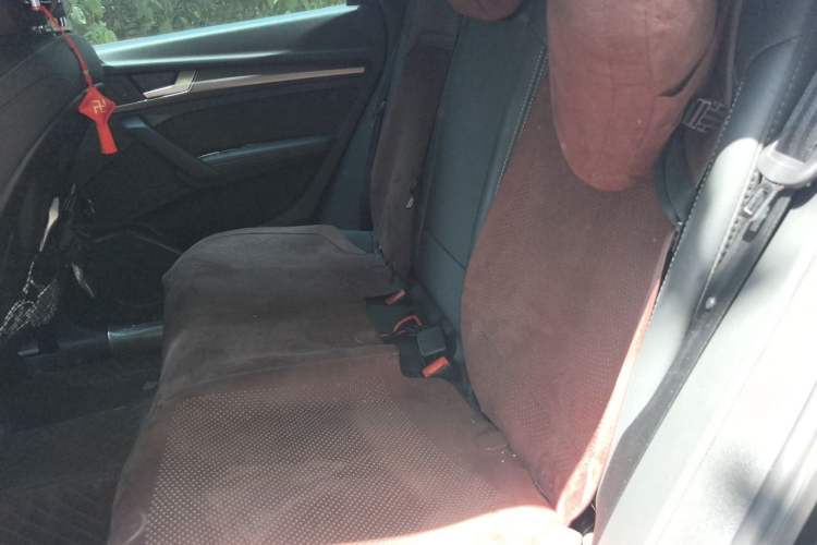 Used Audi Q5L Sportback 2021 40 TFSI Luxury Edition Left Rear Seat