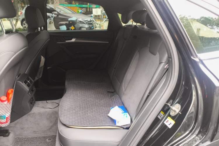 Used Audi Q5L Sportback 2021 40 TFSI Luxury Edition Left Rear Seat