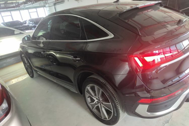 Used Audi Q5L Sportback 2021 40 TFSI Luxury Edition Left Side