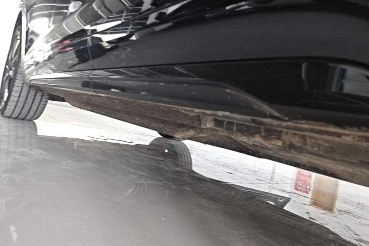 Used Audi Q5L Sportback 2021 45 TFSI Prestige Edition Left Side Sill
